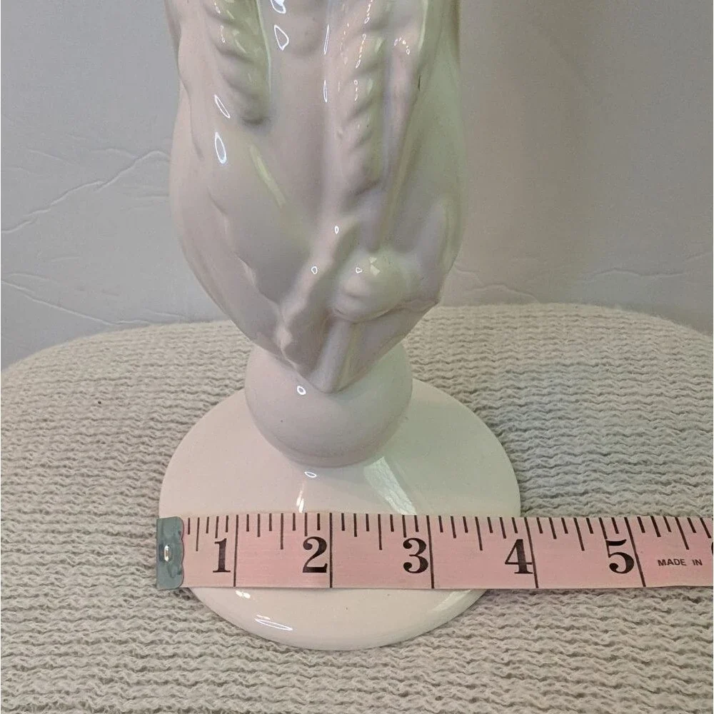 Vintage Hull Coronet Queen Vase 1959 #209